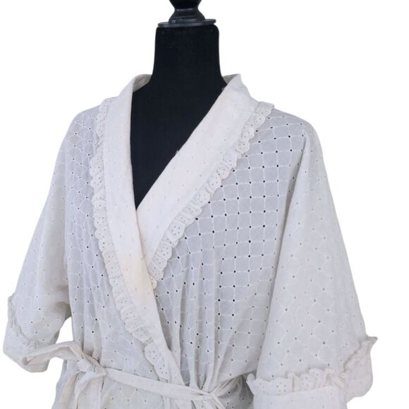 Miss Elaine Full Length White Eyelet Lace Robe Intimates Size L - Picture 6 of 9